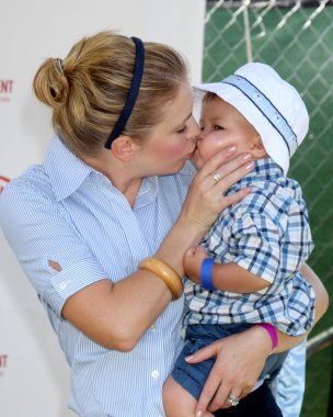 Melissa Joan Hart ve Braydon Hart Wilkerson