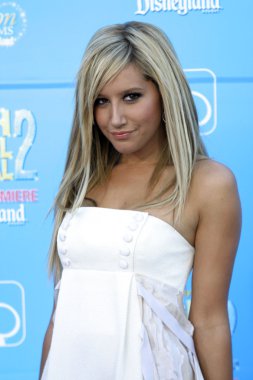 Ashley tisdale