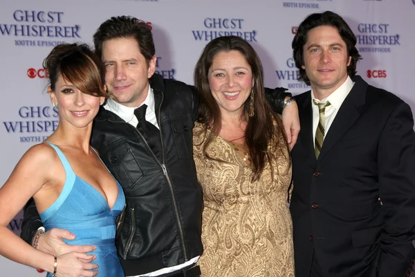 Jennifer love hewitt, jamie kennedy, camryn manheim & david con — Zdjęcie stockowe