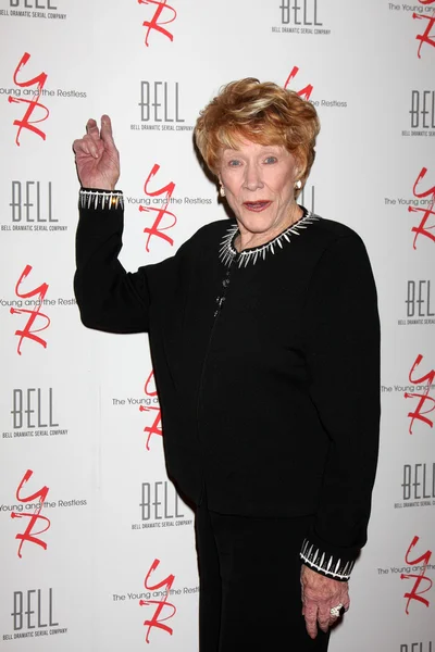 Jeanne Cooper — Stockfoto