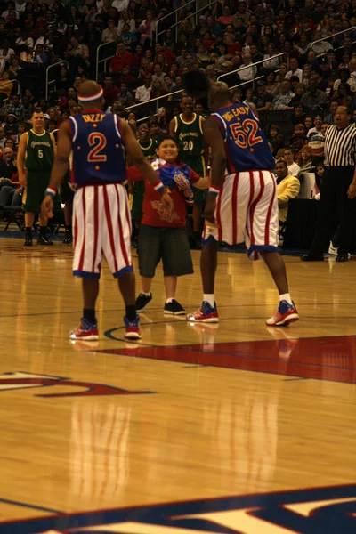 Big Easy, Rico Rodriguez, and Flight Time, Globetrotters — Stock Photo, Image