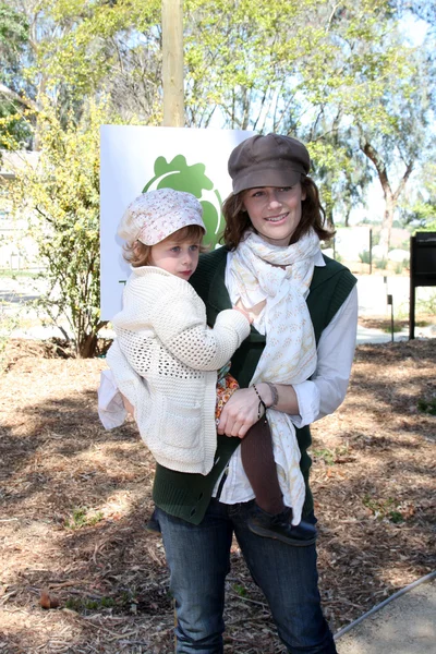 Sarah Clark & Daughter — Stock Photo, Image