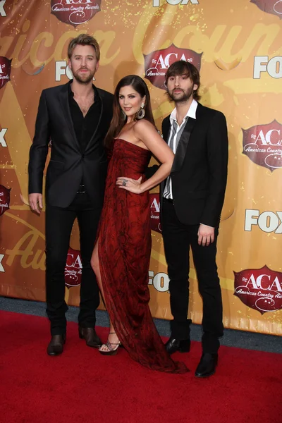 Charles Kelley, Hilary Scott, Dave Haywood of Lady Antebellum — Stock Photo, Image