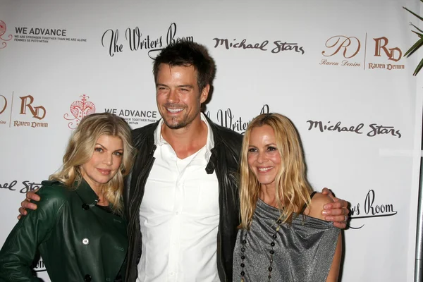 Fergie (aka Stacey Ferguson), Josh Duhamel, Maria Bello — Zdjęcie stockowe