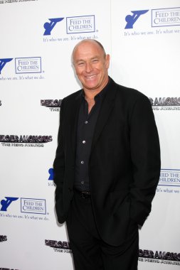 Corbin Bernsen