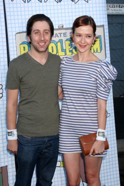 Simon helberg, karısı jocelyn towne