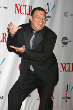 Carlos Mencia