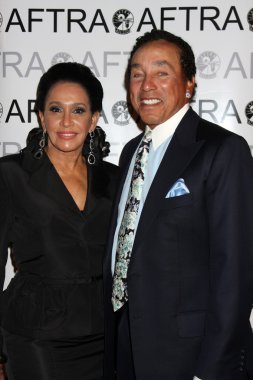 Smokey robinson ve eşi