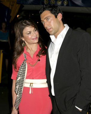 Paula abdul ve j.t. torregiani