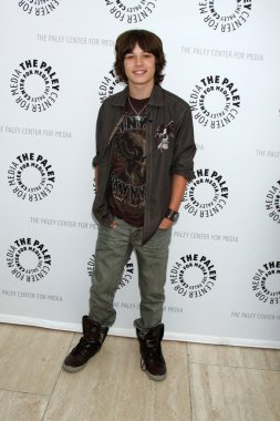 Leo Howard