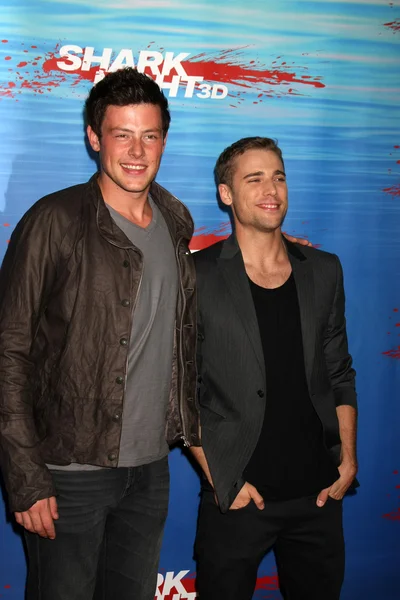 Cory Monteith, Dustin Milligan — Stock Photo, Image