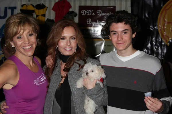 Forbes Riley, Tracey Bregman, Landon Recht — Stockfoto