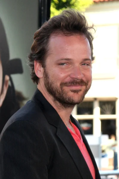 Peter Sarsgaard — Photo