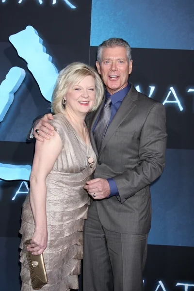 Stephen Lang e a esposa Kristina Watson — Fotografia de Stock