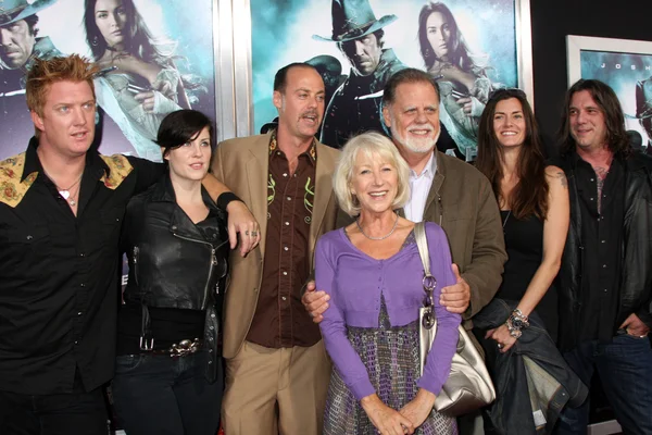 Helen mirren & taylor hackford & familie — Stockfoto