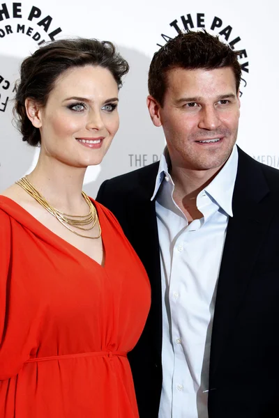 Emily Deschanel, David Boreanaz — Stock Photo, Image