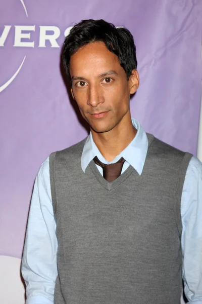 Danny Pudi. —  Fotos de Stock