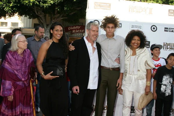 Ron Perlman — Fotografia de Stock