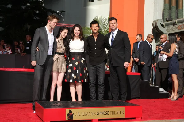 Jimmy Kimmel, Stephanie Meyers, Robert Pattinson, Taylor Lautner, Kristen Stewart — Photo