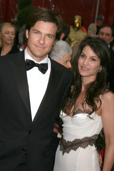 Jason Bateman & Esposa — Fotografia de Stock