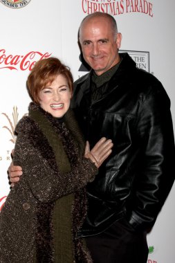 Carolyn Hennessy ve kocası