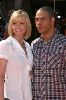Jamie Pressly, Eric Cubiche
