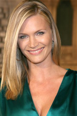 Natasha henstridge