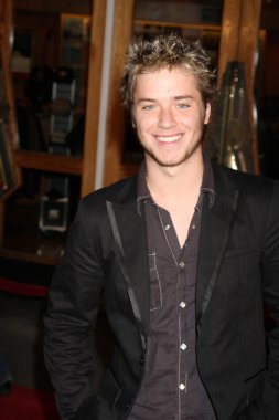 Jeremy Sumpter