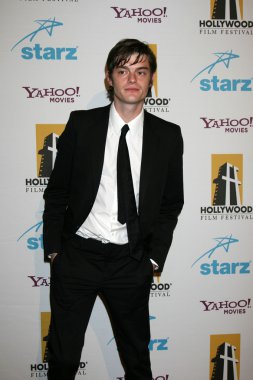 Sam Riley