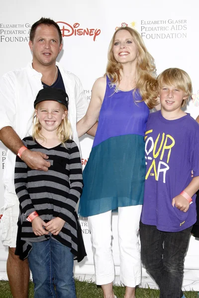 Lauralee Bell & Family — Stock Photo, Image