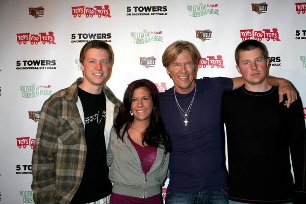 Figlio Harrison Wagner, figlia Kelly, Jack Wagner, figlio Peter Wagn — Foto Stock