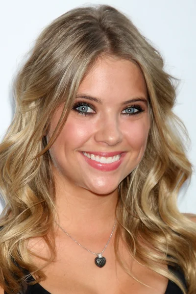 Ashley Benson — Stock Photo, Image