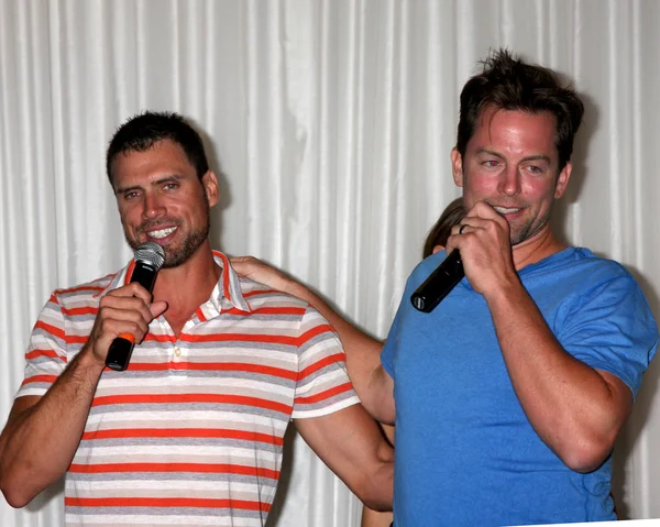 Joshua Morrow, Michael Muhney — Stockfoto