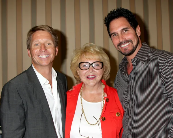 Bradley Bell, Lee Bell, Don Diamont — Stock Photo, Image