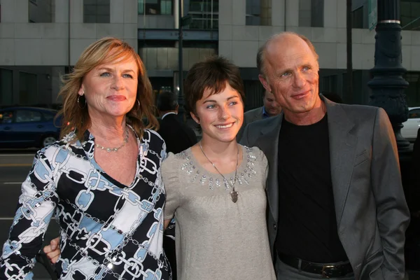 Amy madigan, lilia & ed harris — Zdjęcie stockowe