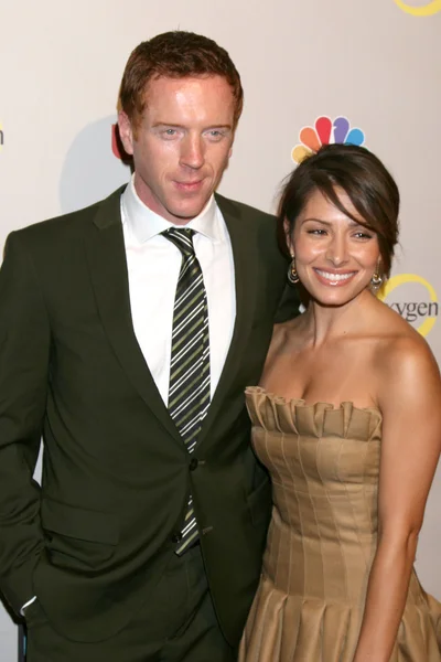 Damian lewis och sarah shahi — Stockfoto