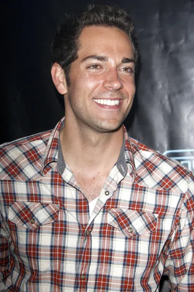 Zachary Levi — Foto de Stock