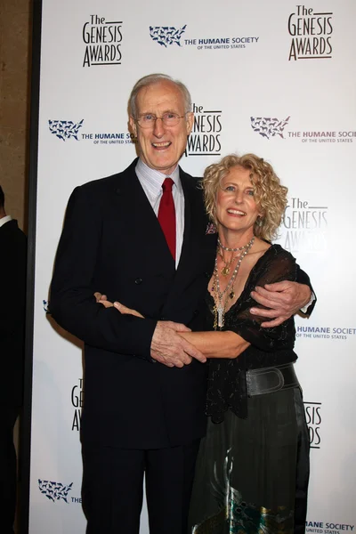 James Cromwell & Guest — Stock Photo, Image