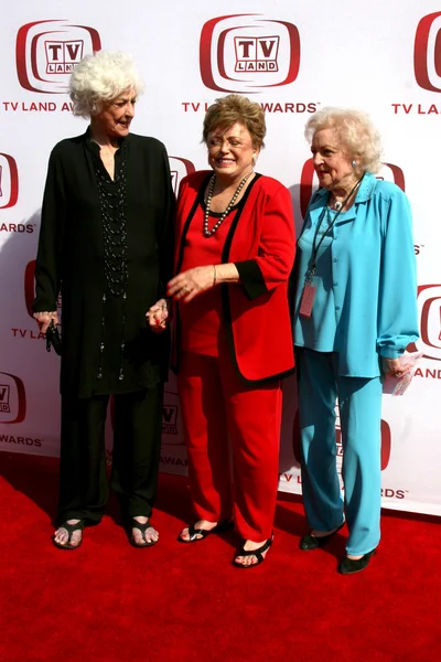 Bea Arthur, Rue McClanahan, & Betty White — Stock Photo, Image