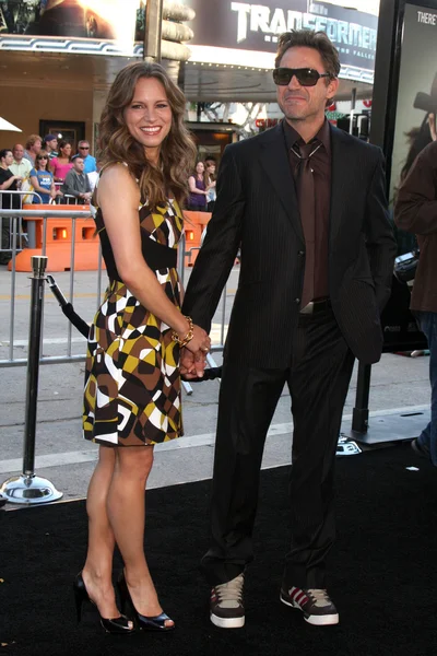 Susan Downey & Robert Downey Jr. — Stock Photo, Image