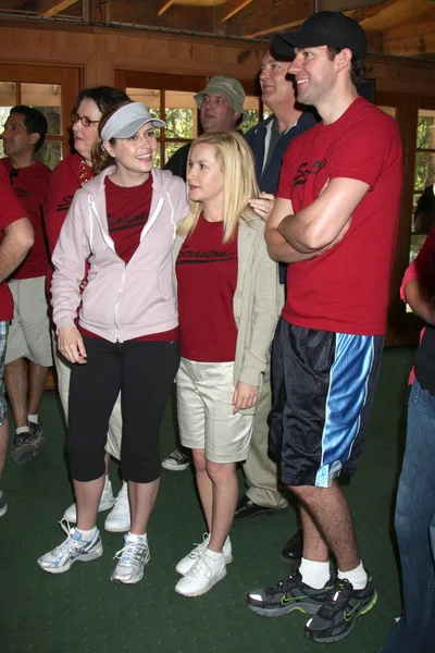 Jenna Fischer, Angela Kinsey, & John Krasinski — Stock Photo, Image