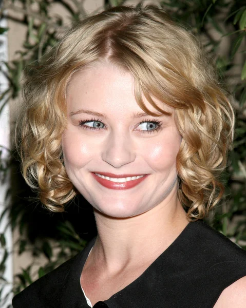 Emilie de Ravin — Stock Photo, Image