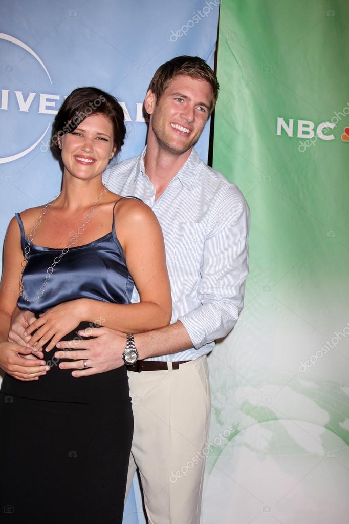 Sarah Lancaster Husband