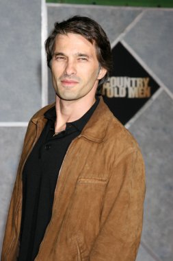 Olivier Martinez