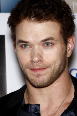 Kellan lutz