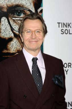 Gary Oldman