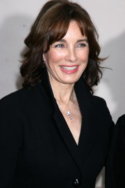 Anne Archer