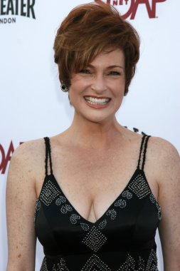 Carolyn hennesy