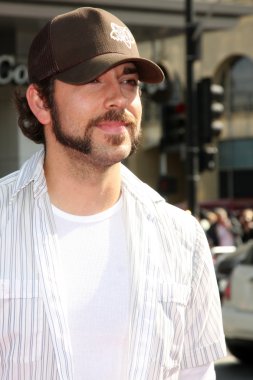 Zachary Levi
