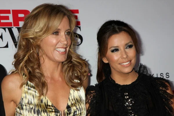 Felicity Huffman, Eva Longoria — Stock Photo, Image